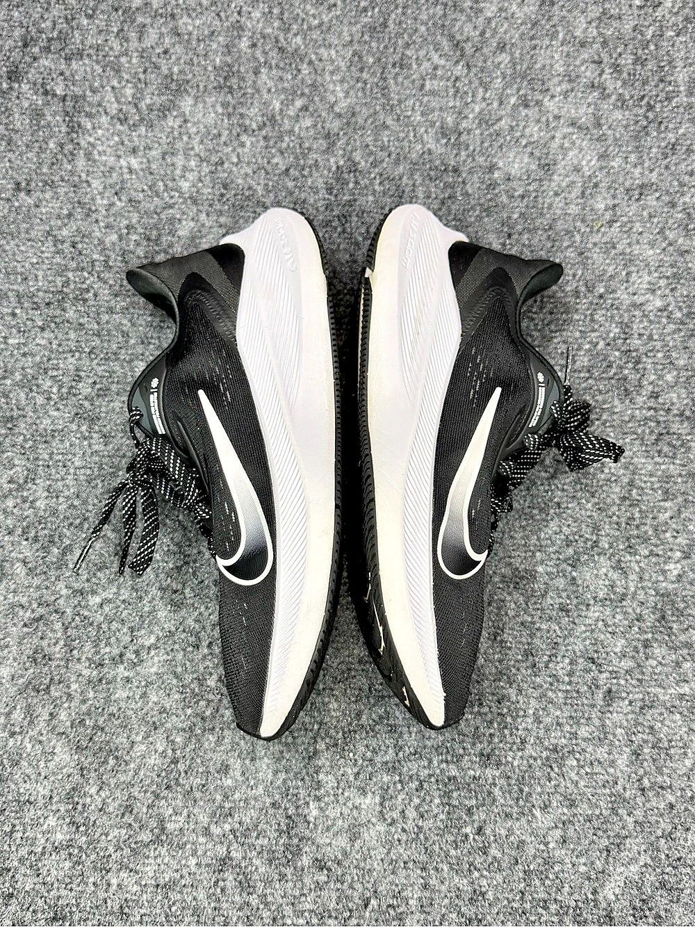 Nike Zoom Fly 5 Running Shoes Black & White US 6.5